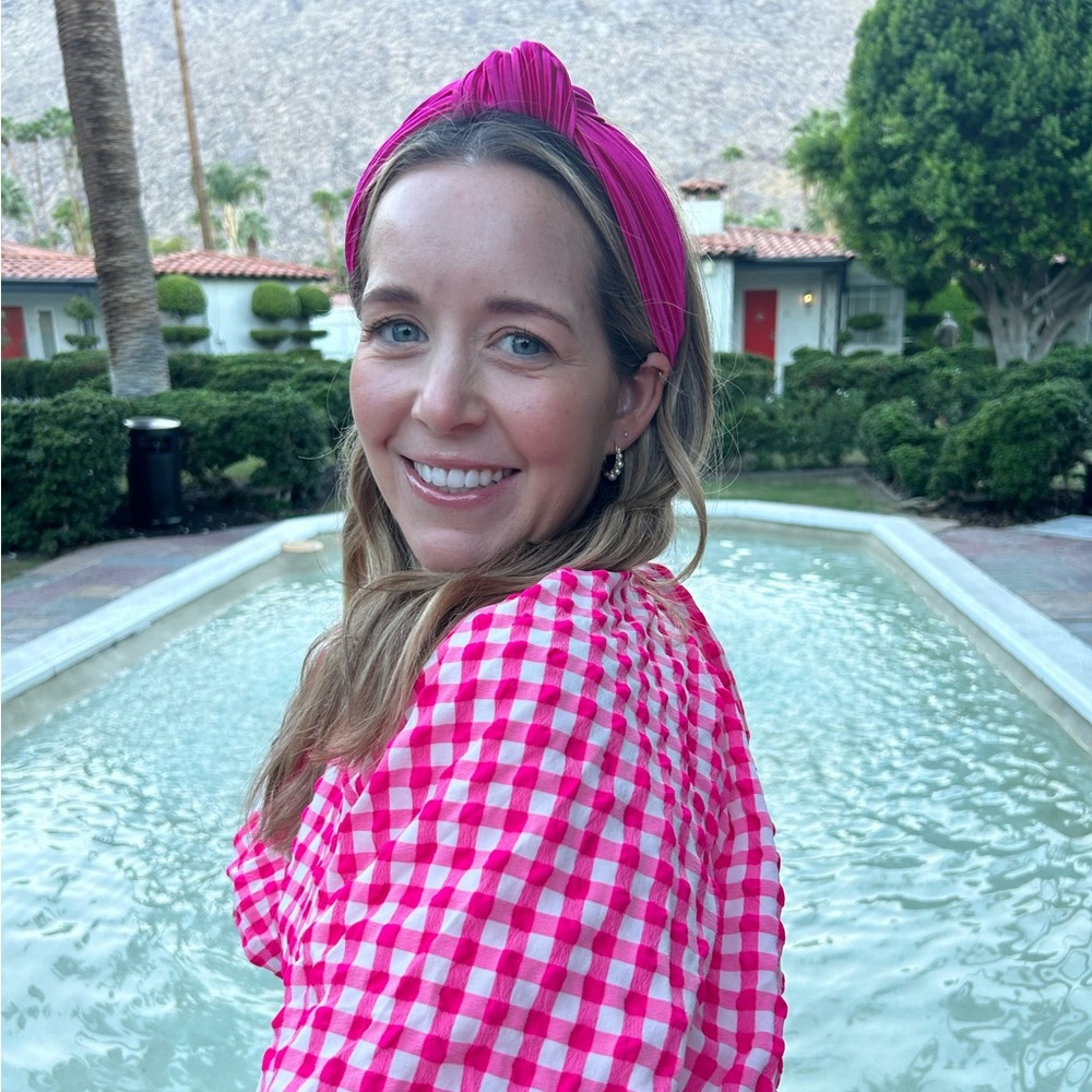 Meet your Posher, Christina